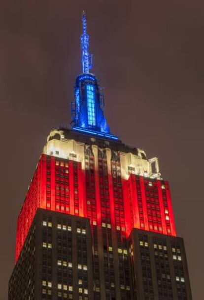 Juego de colores en el Empire State Building.