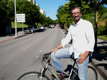 David Saiz, ciclista víctima de un atropello en el que el conductor se dio a la fuga, este viernes en una calle de Santander.