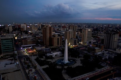 La ciudad de Maracaibo durante el apagón masivo de este viernes 30 de agosto, en el Estado de Zulia (Venezuela).