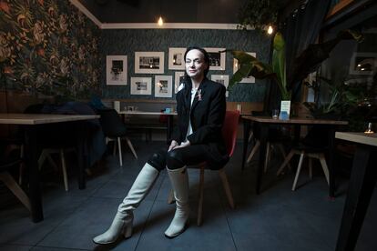 Natalia Stsepantsova, en una cafetería de la ciudad de Bialystok, en el noreste de Polonia, el pasado jueves.