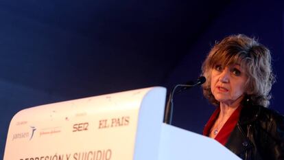La ministra de Sanidad en funciones, María Luisa Carcedo, durante su intervención en la jornada 'Depresión y suicidio. La realidad silenciada'.