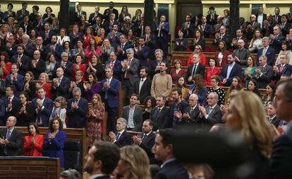 Los diputados y senadores en la sesión de apertura de la legislatura este lunes.