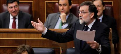 El presidente, Mariano Rajoy, en la sesión de control al Gobierno celebrada en el Congreso.