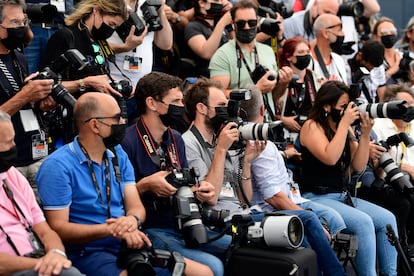 Fotoperiodistas en Cannes el lunes 13.