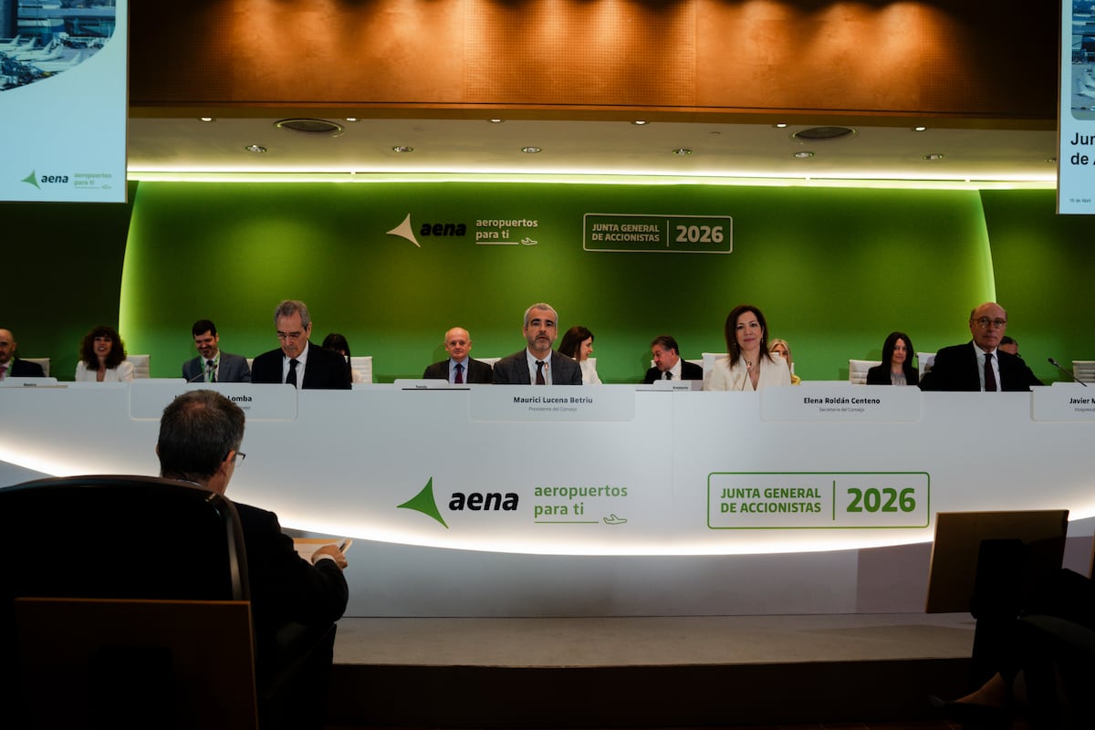 Aena ficha a McKinsey para un plan estratégico con 13.000 millones de ...