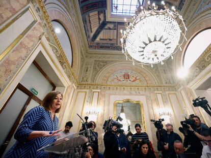 La presidenta del Congreso, Francina Armengol, declara el 5 de marzo en el Congreso de los Diputados ante los medios sobre el 'caso Koldo' en Baleares, la comunidad que presidió hasta el pasado julio.