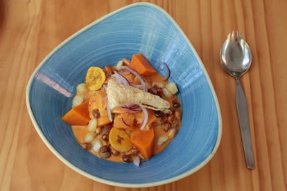 El ceviche El Inti de Oro del restaurante homónimo es de pescado marinado en leche de tigre a los tres ajíes.