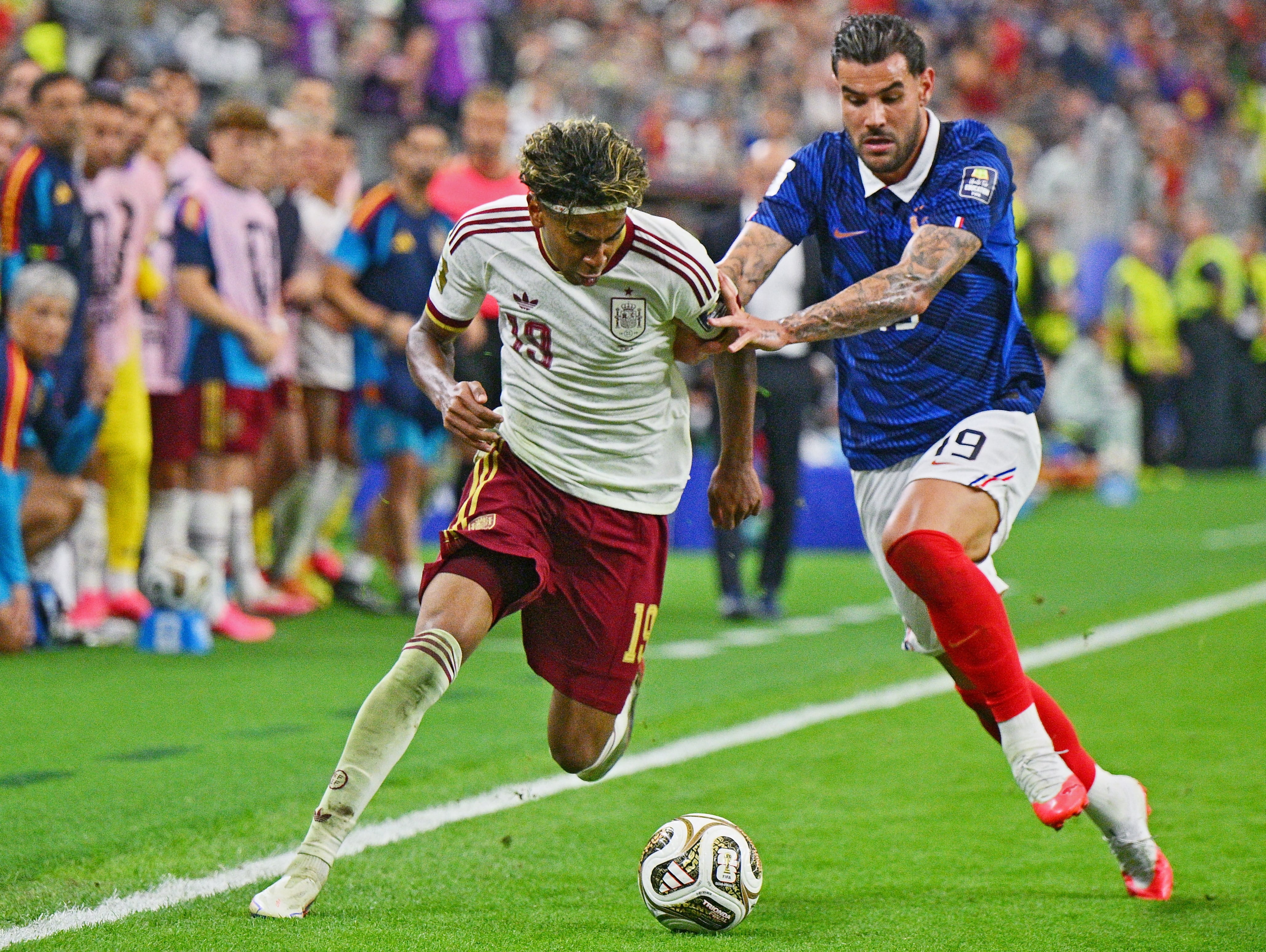Ingeniería financiera para el Mundial: futuros y opciones irrumpen en la final