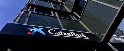 Edificio de CaixaBank en Barcelona.