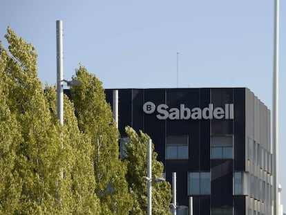 Sede de Banco Sabadell, en Sant Cugat (Barcelona).