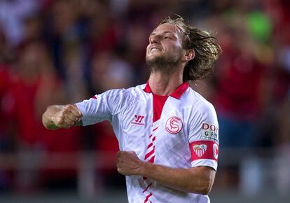 Rakitic celebra un gol al Rayo