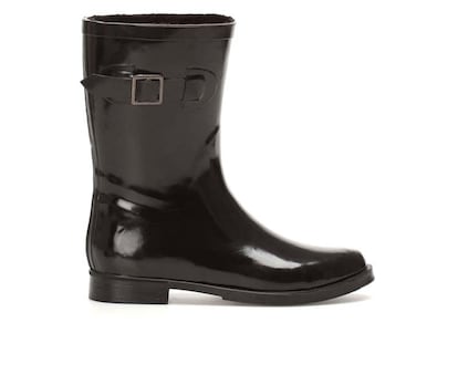 Bota de agua motera de Oysho (27,99 euros).