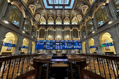 Interior de la Bolsa de Madrid.