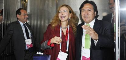 El expresidente de Perú Alejandro Toledo, y su esposa, Eliane Karp, en un acto en Irlanda en 2014.