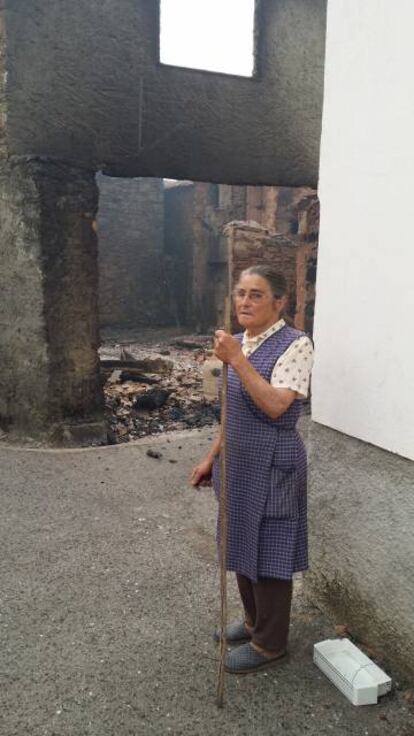 Laura, de 75 años, este lunes en Figueira.