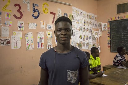 Samba Diao en una de las aulas de Maison de la Gare, en Saint Louis (Senegal).