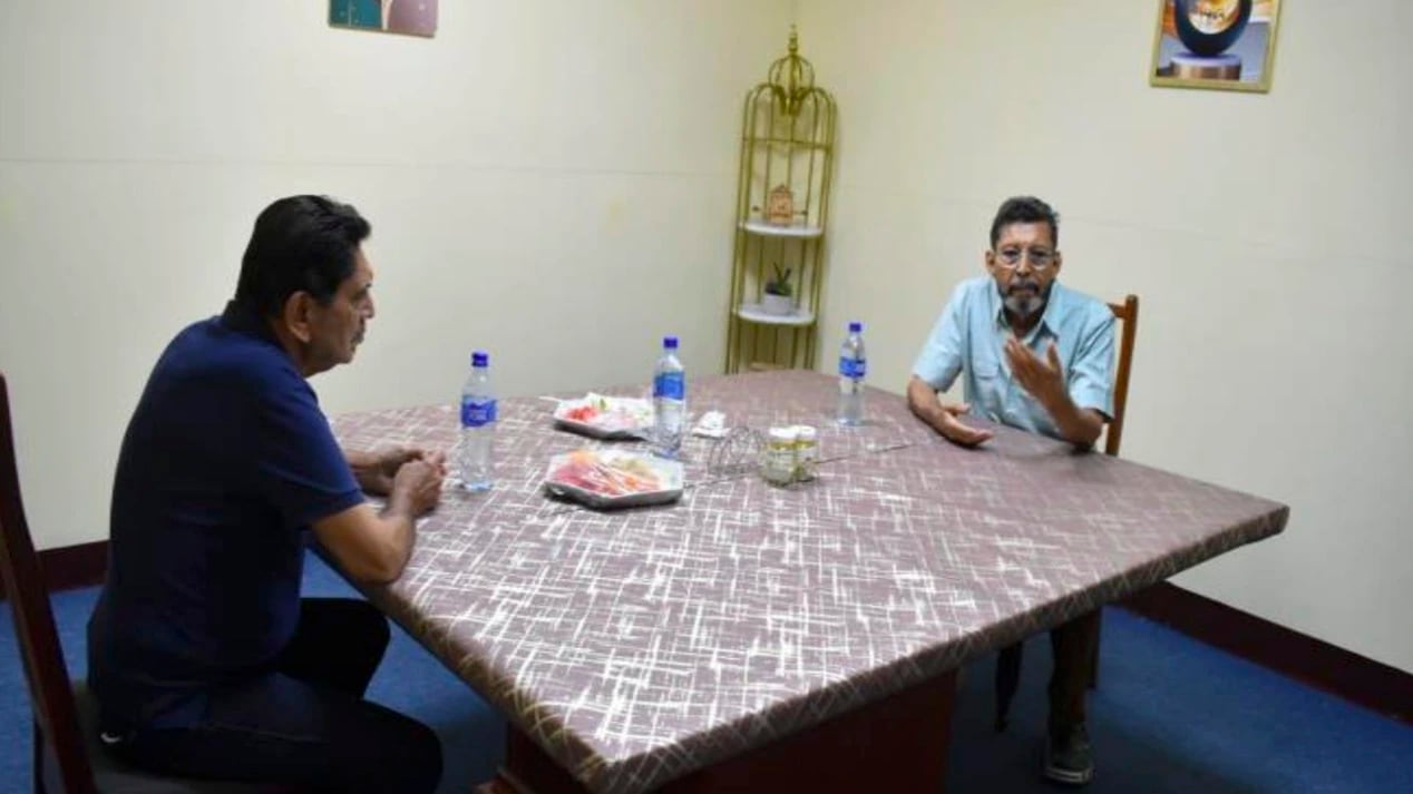 Ortega exhibe una prueba de vida del comandante Bayardo Arce, el histórico leal caído en desgracia