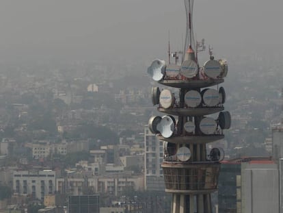 La torre de Telmex, de América Móvil, en Ciudad de México. 