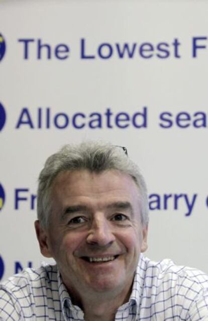 El presidente de Ryanair, Michael O'Leary, durante la presentación de hoy ante los medios