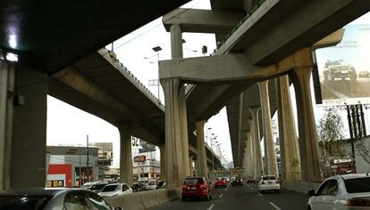 Un tramo de la estructura del Viaducto Bicentenario.