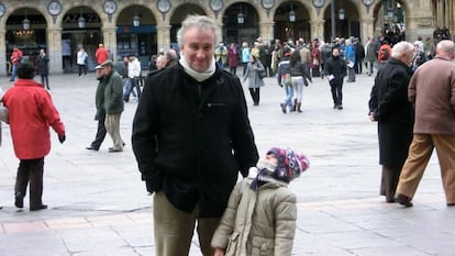 Fernando Blanco y su hija, Nadia Nerea.