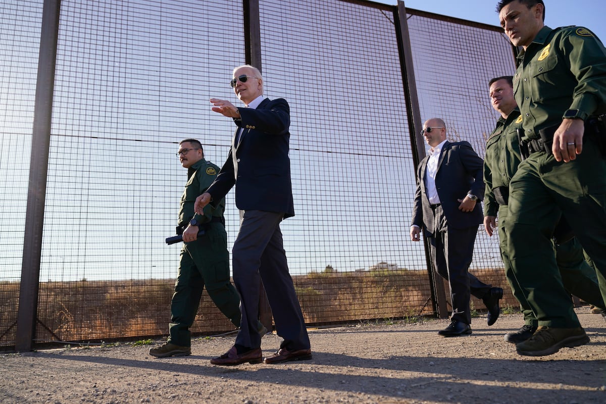 Biden sends 1,500 troops to Mexico border for migrant surge | U.S. | EL ...