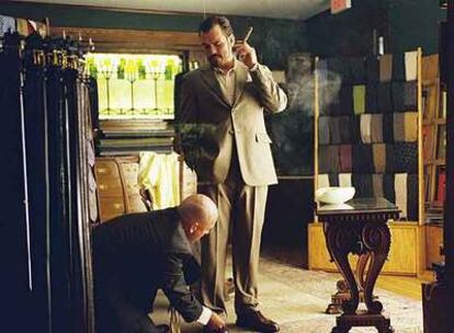 Matt Dillon, en el papel de Charles Bukowski, en la película &#39;Factótum&#39; (2005), de Bent Hamer.