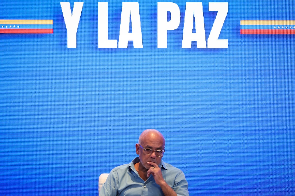 Venezuelan government criticizes Nobel Institute for honoring a person who ‘calls for military action against Venezuela’