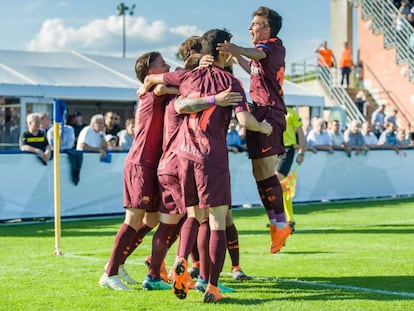 Los jugadores del Barça celebran uno de sus goles ante el City.