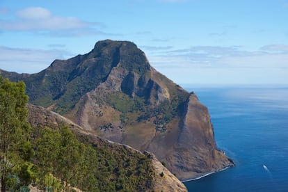 Vista de la isla chilena Robinson Crusoe (Más a Tierra).