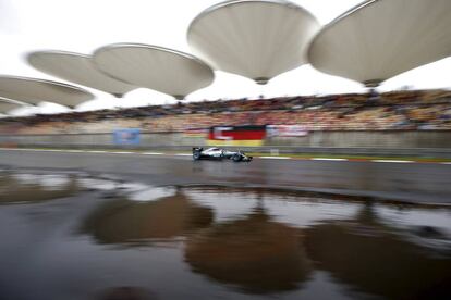 Rosberg, durante la sesión de clasificación del GP de China.