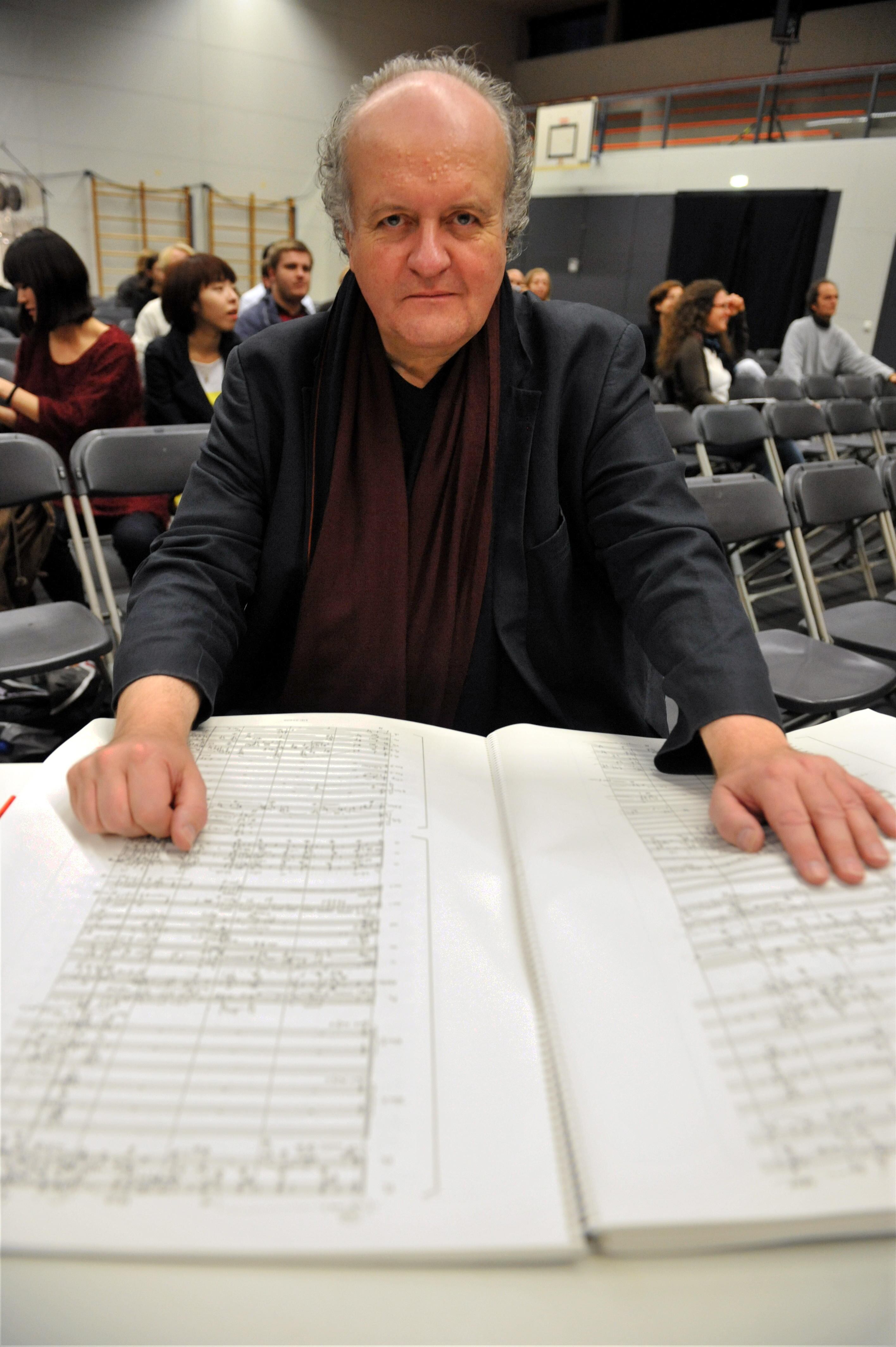 Muere el compositor alemán Wolfgang Rihm, autor de una obra inabarcable y compleja 