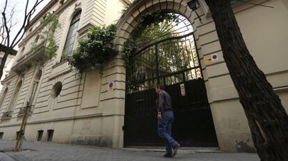 El edificio en la calle de Monte Esquinza que iba a albergar la sede de la fundación Foster.