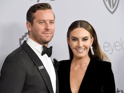 Armie Hammer y Elizabeth Chambers, en una fiesta posterior a los Globos de Oro celebrada en Beverly Hills, California, en enero de 2018.