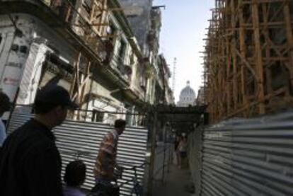 Obras en el centro de La Habana.