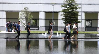 Alumnos en uno de los campus de China Europe International Business School (CEIBS).