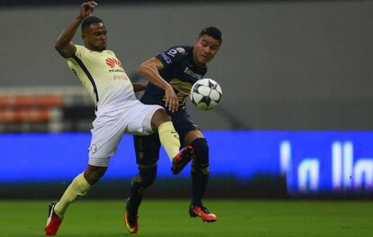 Da Silva y Barrera durante un clásico en 2016