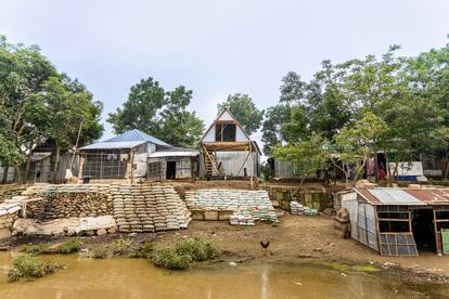 Khudi Bari, viviendas sociales en Bangladesh proyectadas por Marina Tabassum.