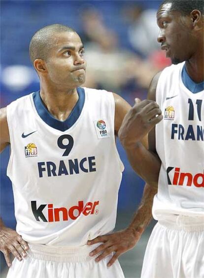 Tony Parker no consigue salvar a Francia