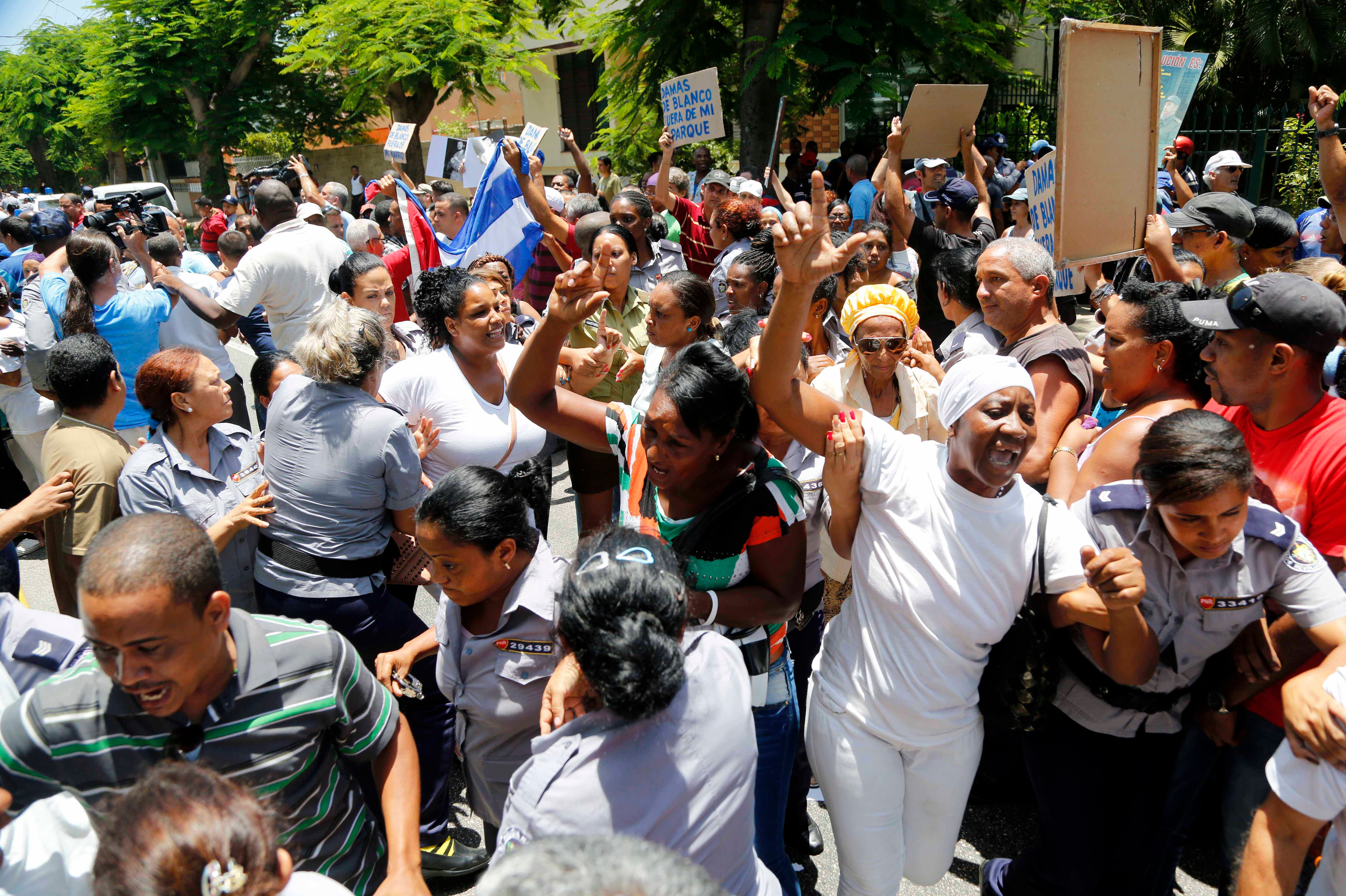 Cuba anuncia la liberación de más de 2.000 presos, la mayor en una década