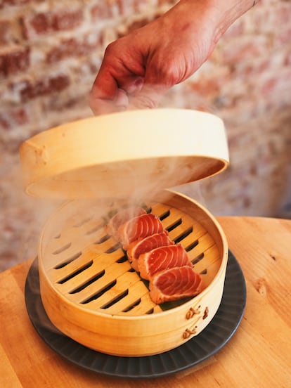 Salmón 'on fire'.
