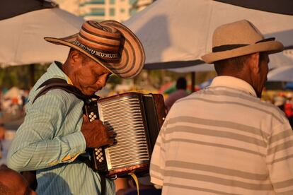 Dos músicos de vallenato.