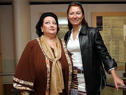 Madre e hija, durante la presentación la ópera, que se podrá ver en el Liceo los próximos 13 y 16 de octubre.