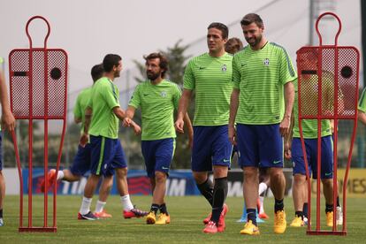 Jugadores de la Juve durante el entrenamiento.