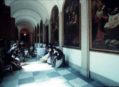 Monjas del monasterio madrileño de la Encarnación fotografiadas en 1988.