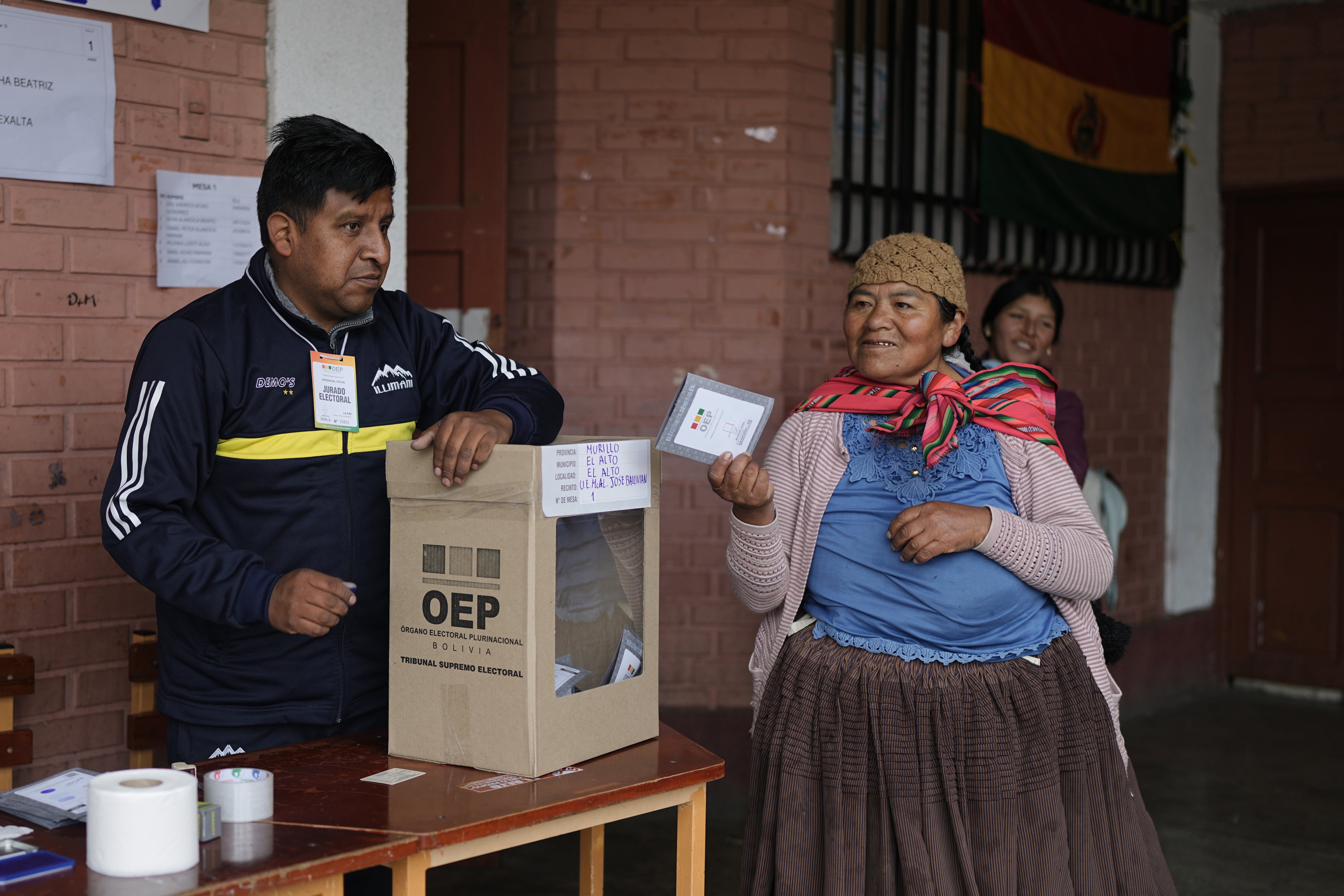 Del algoritmo a las urnas: los candidatos ‘tiktokeros’ proliferan en las elecciones subnacionales de Bolivia
