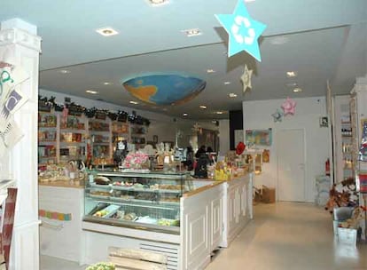 Interior de la tienda Baby Deli