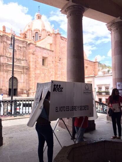 En Zacatecas, un importante Estado minero, también se eligió gobernador.