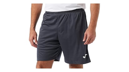 Pantalón corto de deporte Joma.