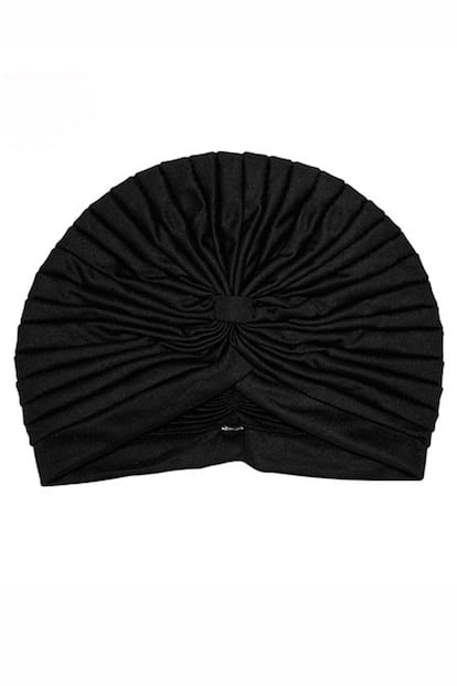 Turbante vintage en forma de abanico de la firma Sheikha (35 euros).